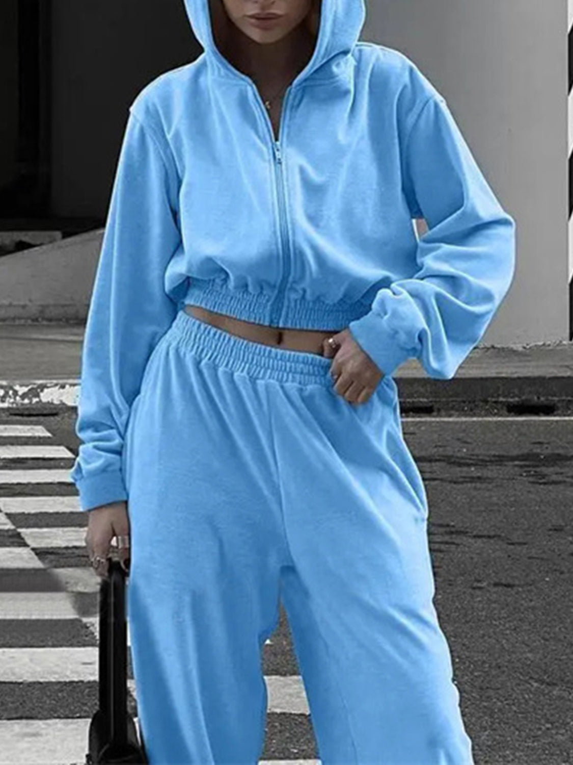 Ensemble de Jogging Femme - Veste Courte Zippée avec Capuche - Pantalon Taille Haute