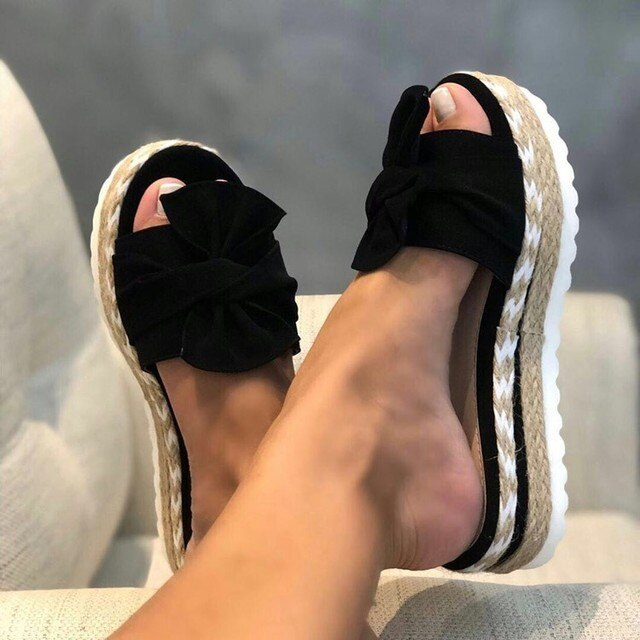 Sandales femme ouvertes – Semelle orthopédique – Dessus tressé – Nœud élégant