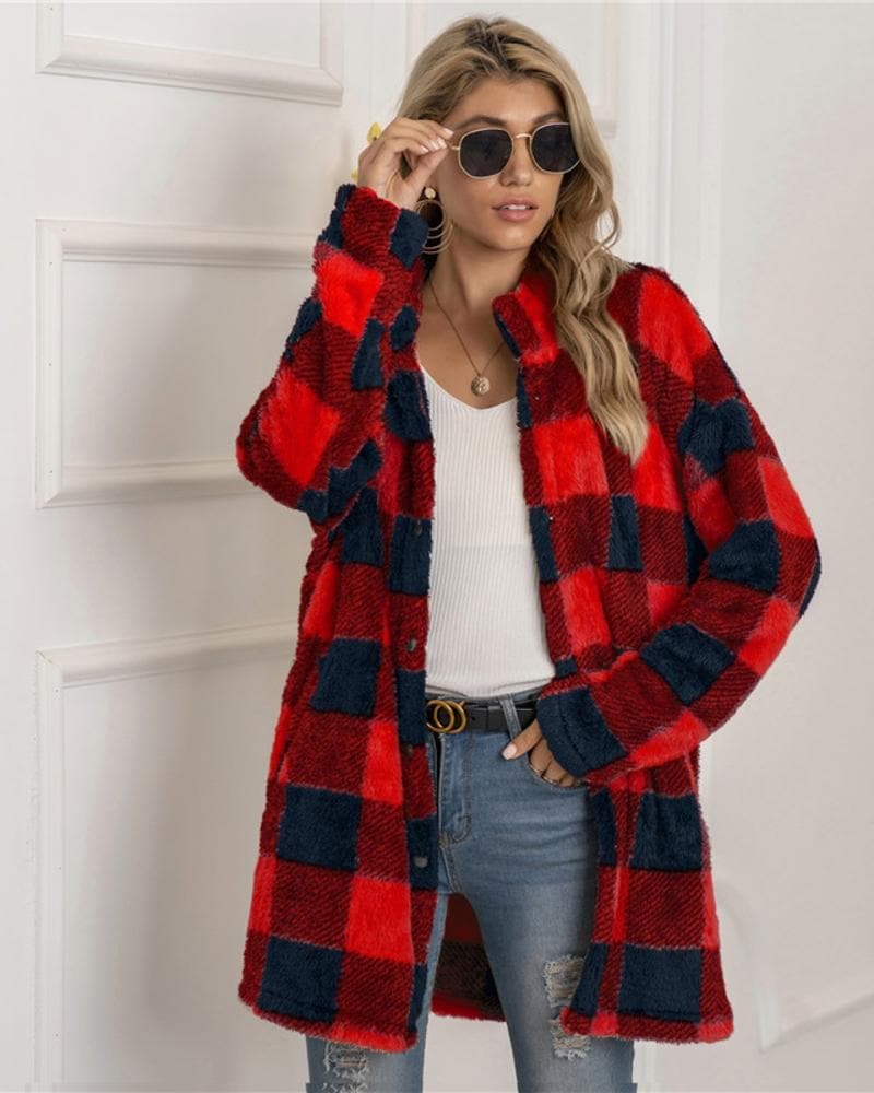 Laura - La veste à carreaux stylée