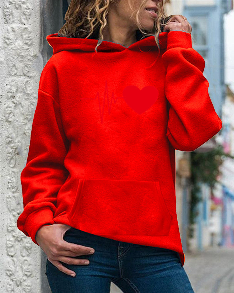 Sweat à capuche femme – Coton doux – Coupe ample – Poche kangourou – Motif cœur
