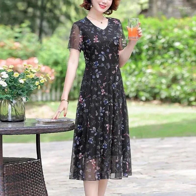 Becca - Robe élégante avec motif vintage
