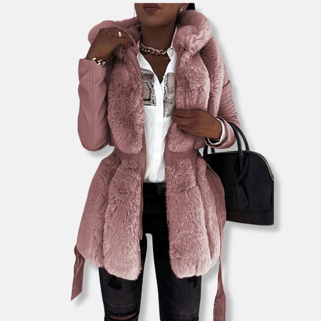 Veste femme en similicuir – Coupe cintrée – Col fausse fourrure – Manches matelassées