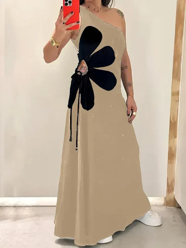 Robe Maxi Femme - Asymétrique Épaule Dénudée - Détail Fleur Découpé - Élégante et Fluide