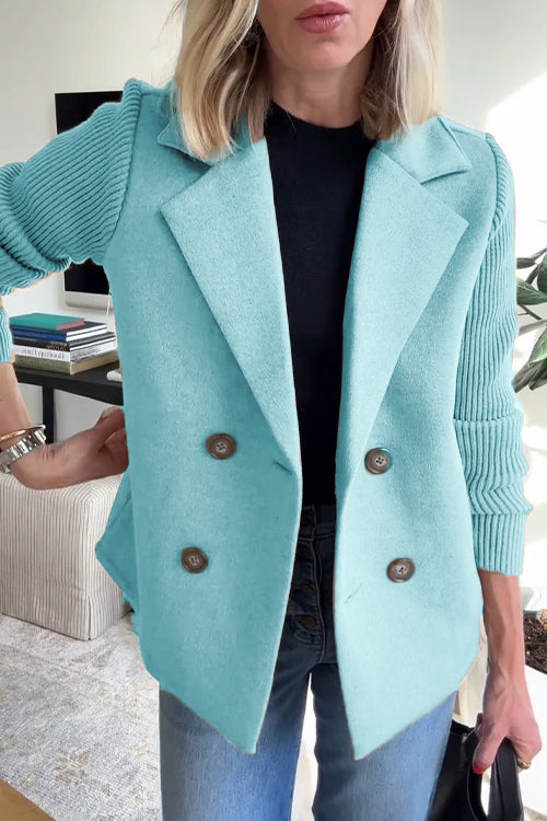 Blazer femme – Coupe cintrée – Double boutonnage – Tissu doux – Manches en maille côtelée