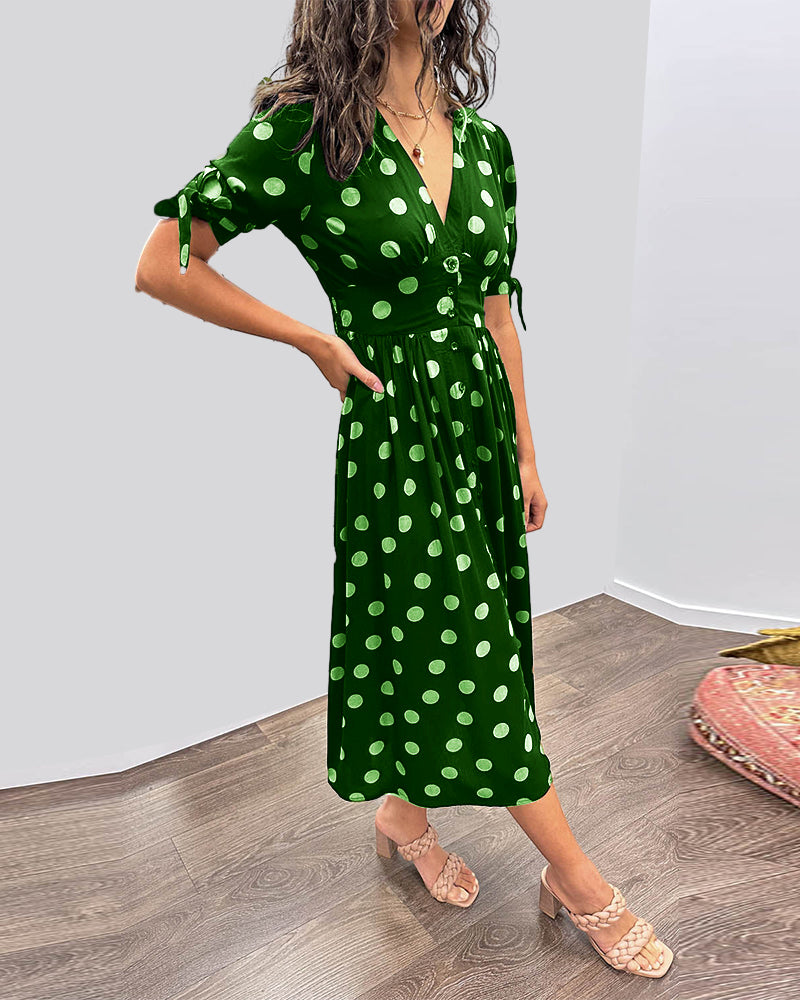 Robe Midi Femme – Coupe Évasée – Col V – Manches Courtes à Nouer – Boutonnée Devant – Motif Pois