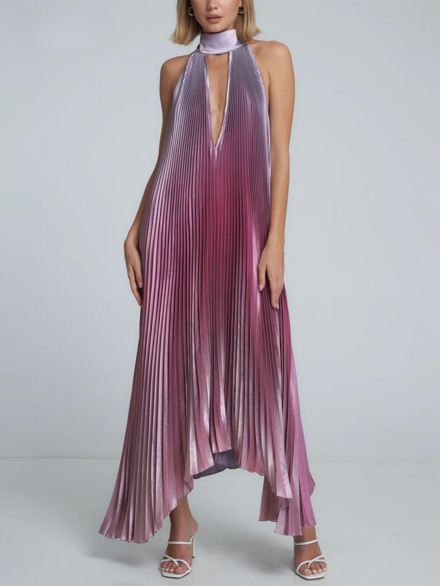 Robe Longue Femme – Style Plissé – Sans Manches – Col Halter Élégant – Motif Abstrait