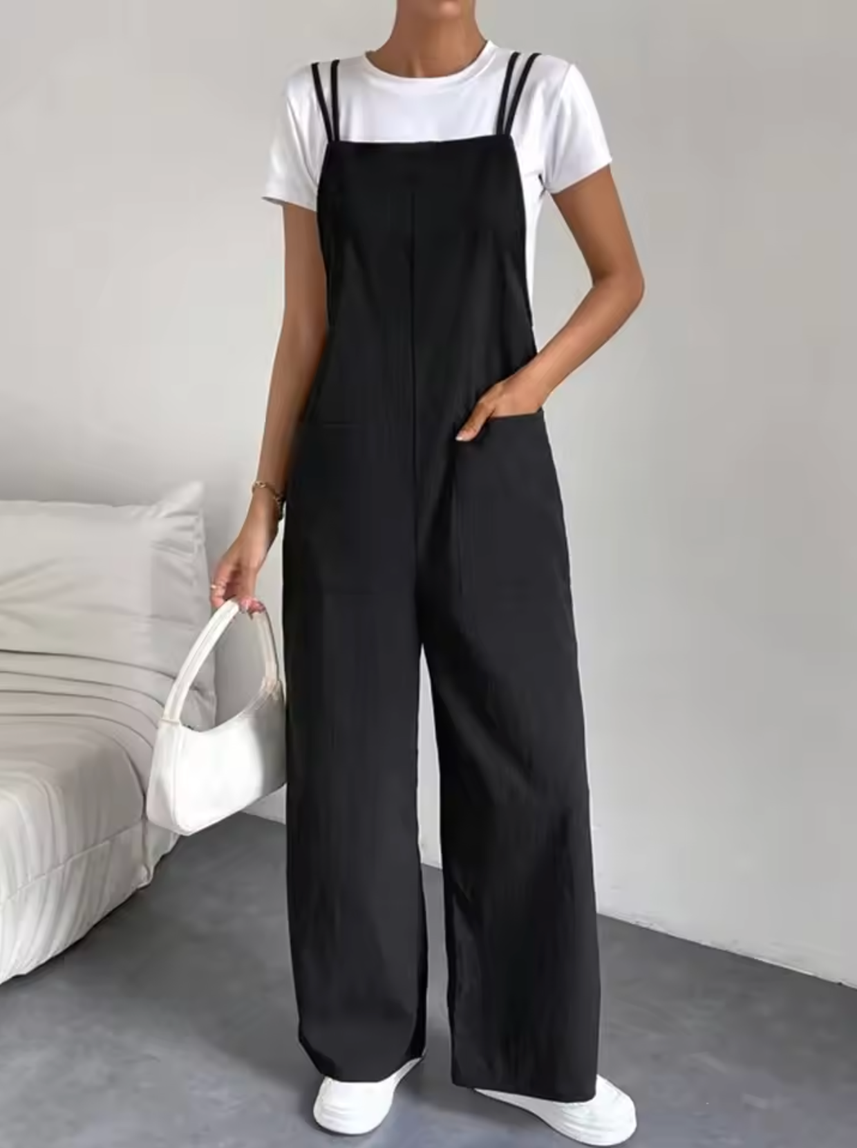Salopette Femme - Coupe Large Confortable - Bretelles Ajustables - Poches Pratiques