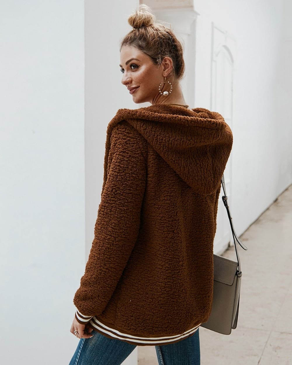 Lizzie - La veste en fourrure tendance