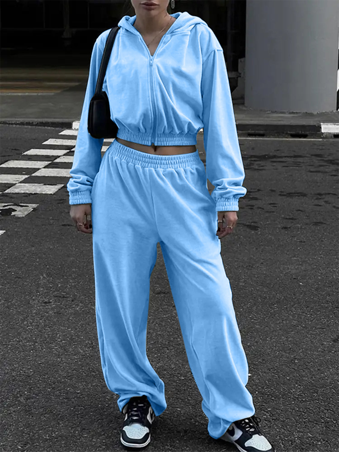 Ensemble de Jogging Femme - Veste Courte Zippée avec Capuche - Pantalon Taille Haute