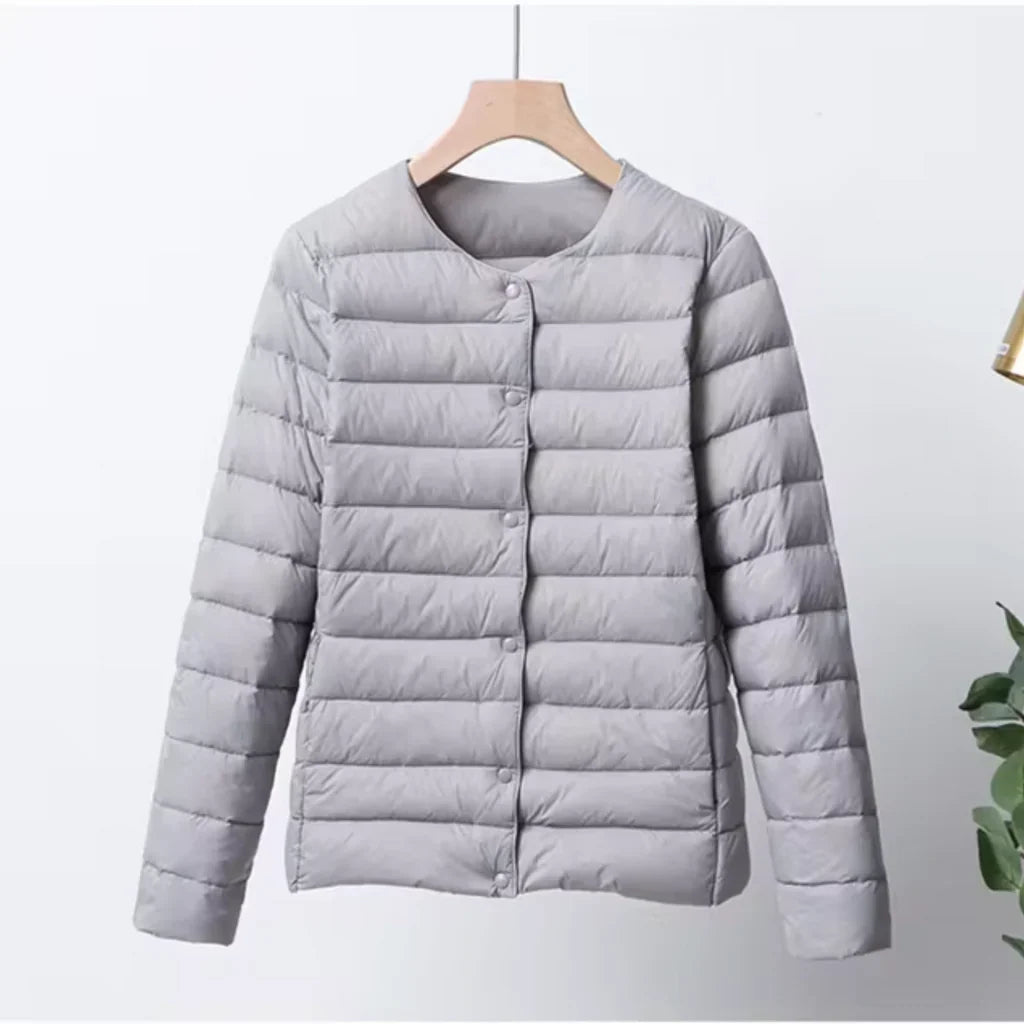 Veste femme en duvet – Coupe slim – Ultralégère – Matelassée à boutons – Longueur hanches