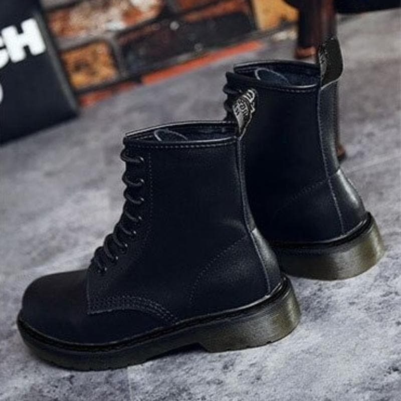 Bottines Femme - Style Combat - Lacets - Semelle Crantée Antidérapante - Confort Durable