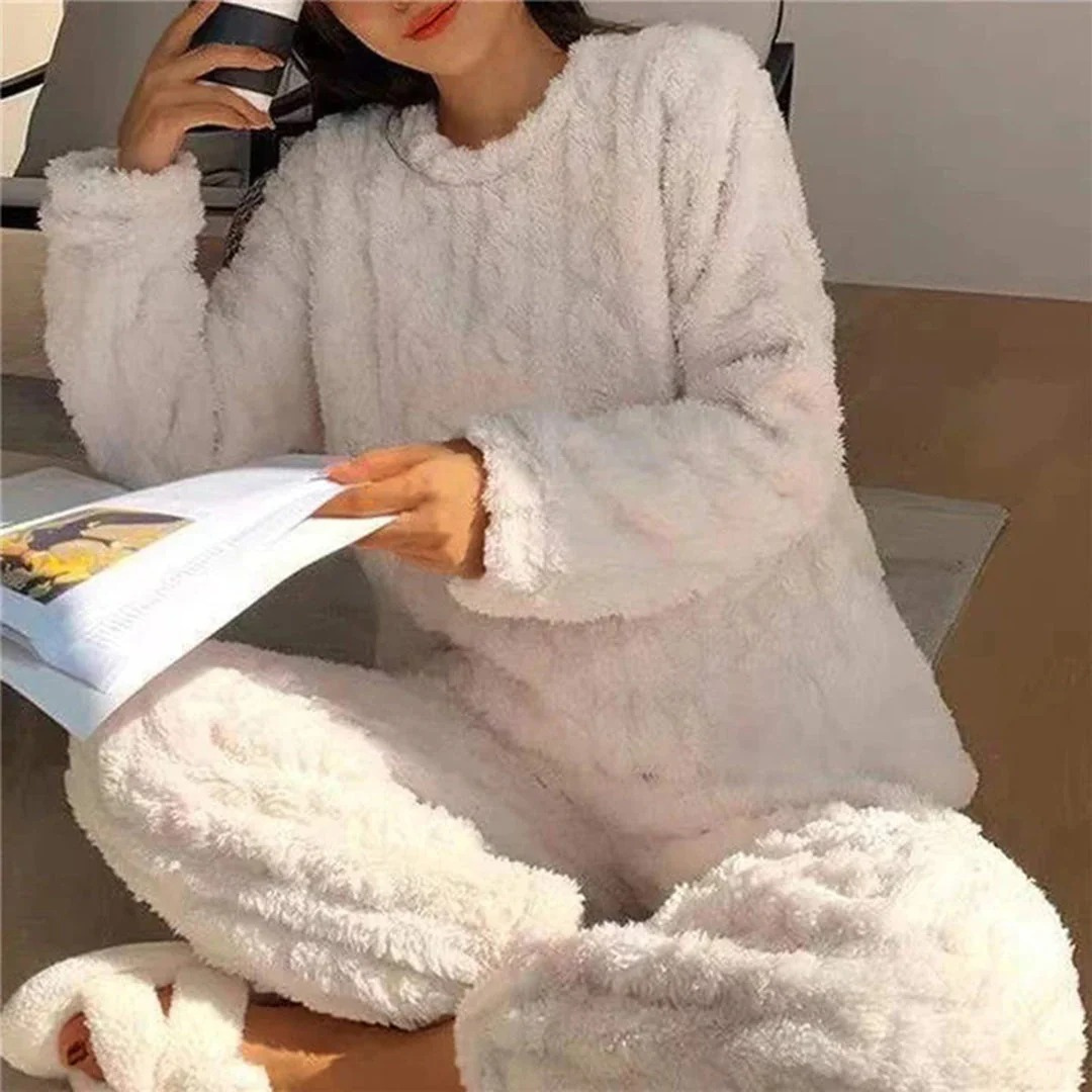 Pyjama femme – Ensemble maille duveteuse – Coupe ample – Texture torsadée