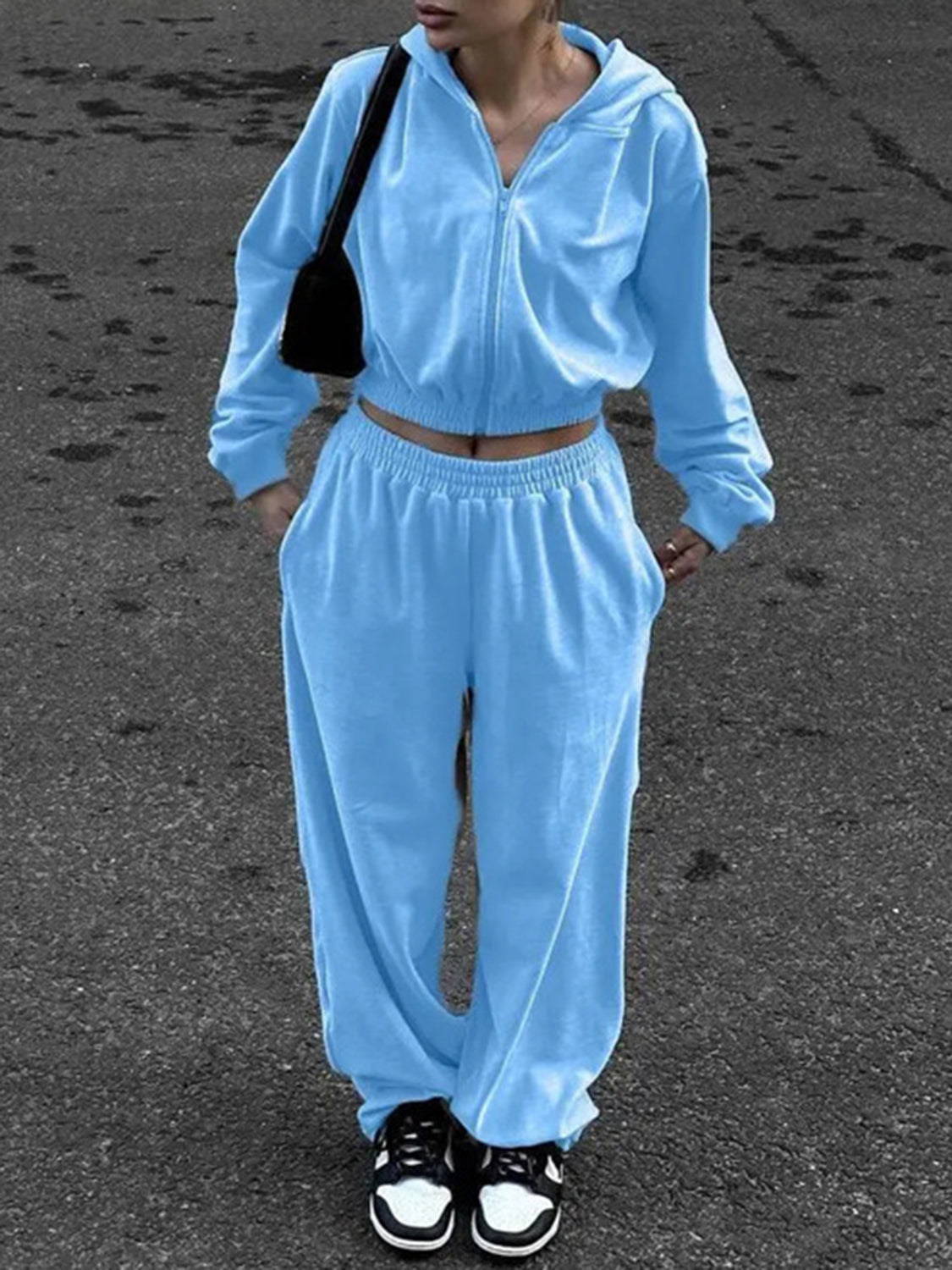 Ensemble de Jogging Femme - Veste Courte Zippée avec Capuche - Pantalon Taille Haute