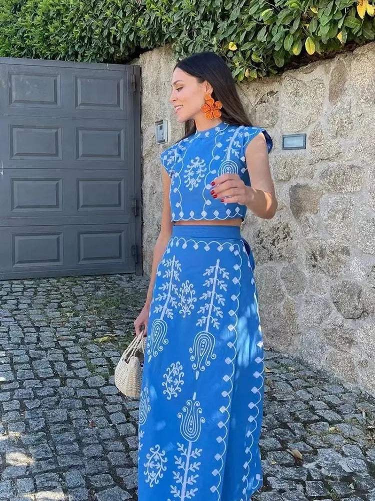 Ensemble Femme - Haut Court Manches Courtes Brodé + Jupe Taille Haute Portefeuille