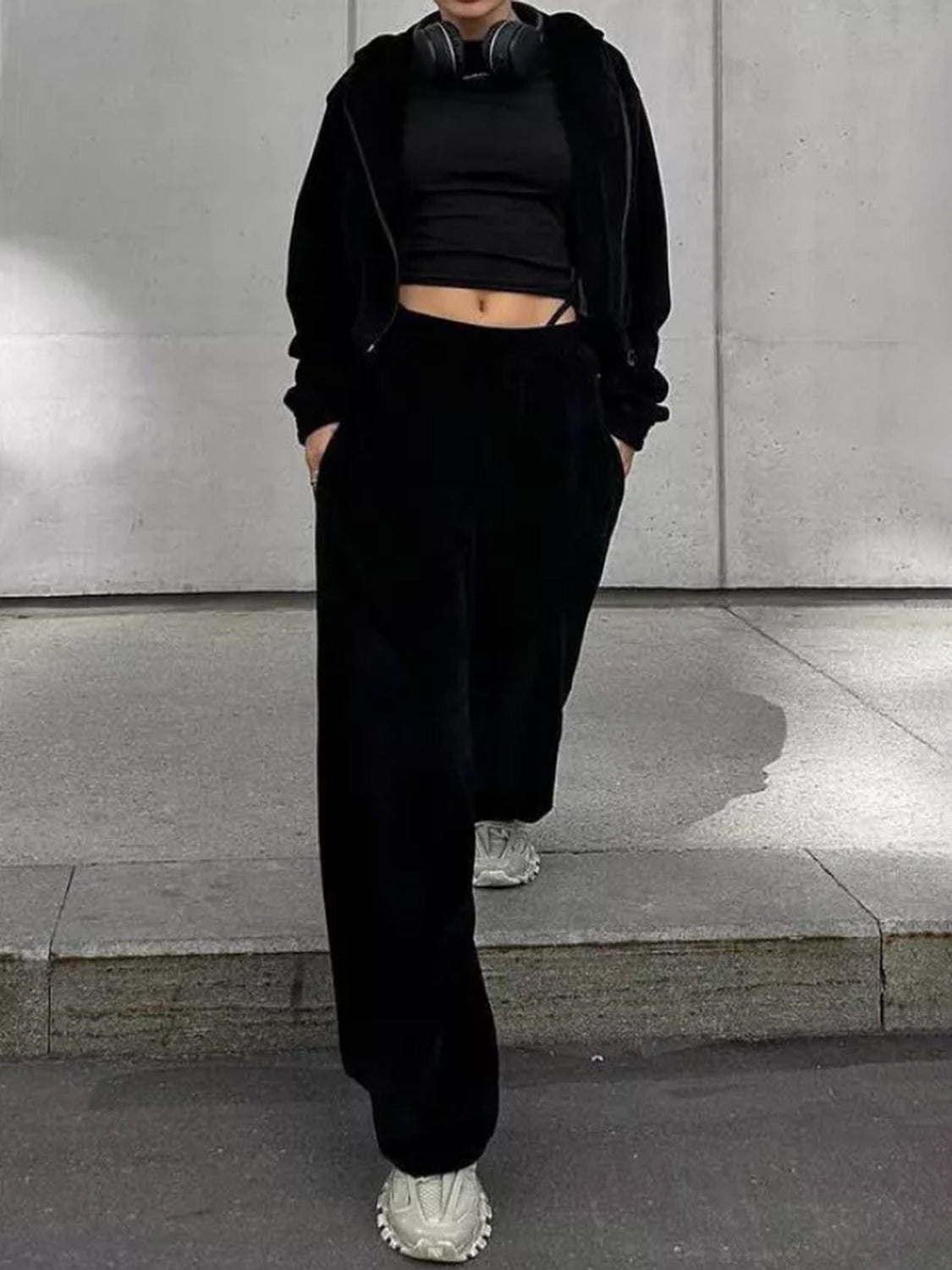 Ensemble de Jogging Femme - Veste Courte Zippée avec Capuche - Pantalon Taille Haute