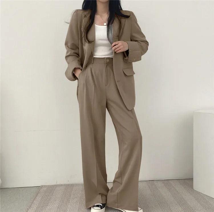 Blazer tailleur élégant et pantalon droit pour femmes - Style raffiné et confortable