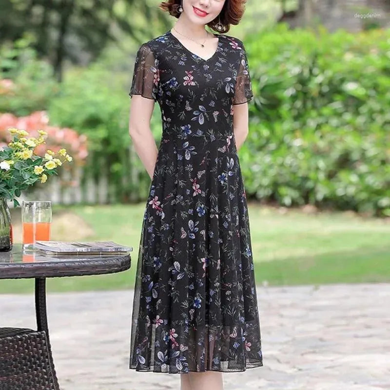 Becca - Robe élégante avec motif vintage