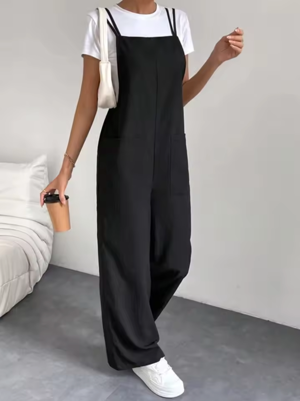 Salopette Femme - Coupe Large Confortable - Bretelles Ajustables - Poches Pratiques