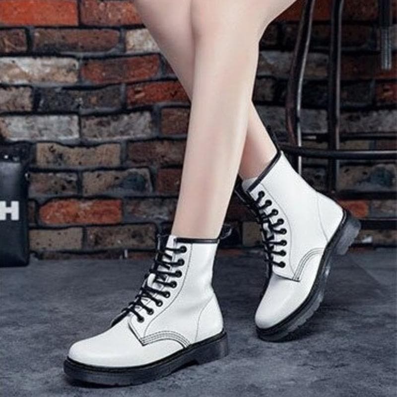 Bottines Femme - Style Combat - Lacets - Semelle Crantée Antidérapante - Confort Durable