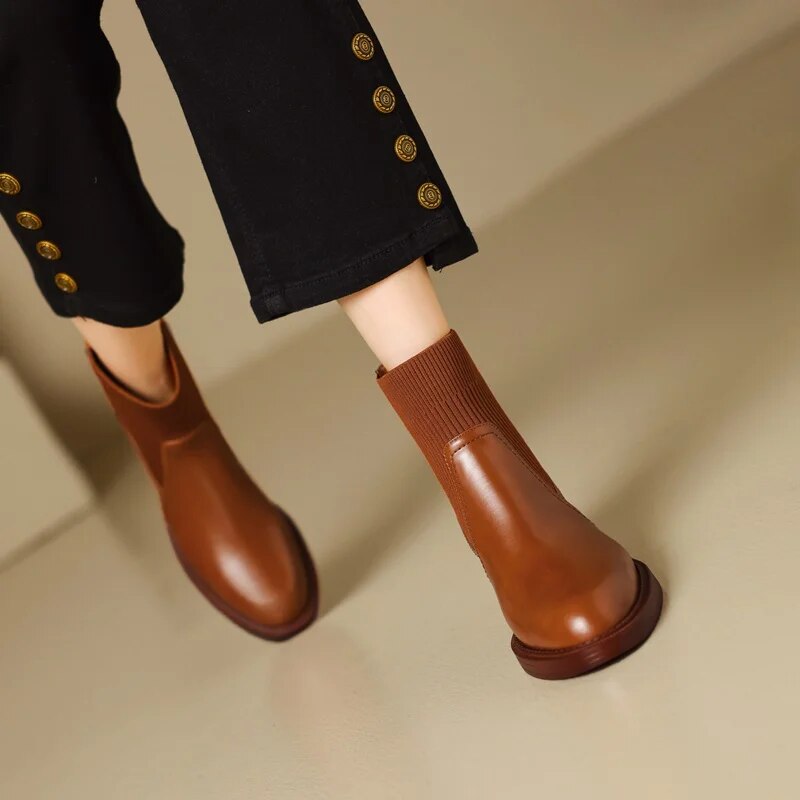 Bottes chaussettes fines extensibles pour femme - Confort et élégance