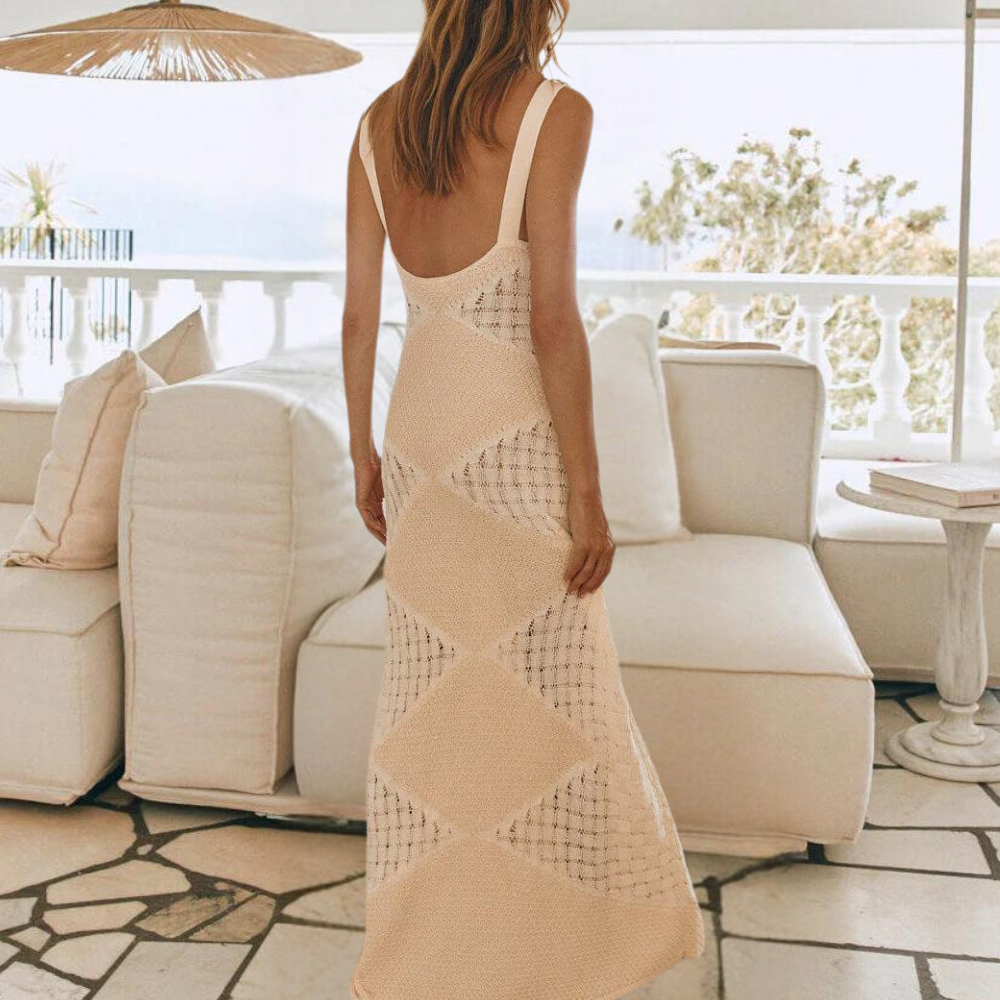 Robe Longue Femme – Dentelle Crochet – Coupe Évasée – Bretelles Fines – Élégante et Aérienne