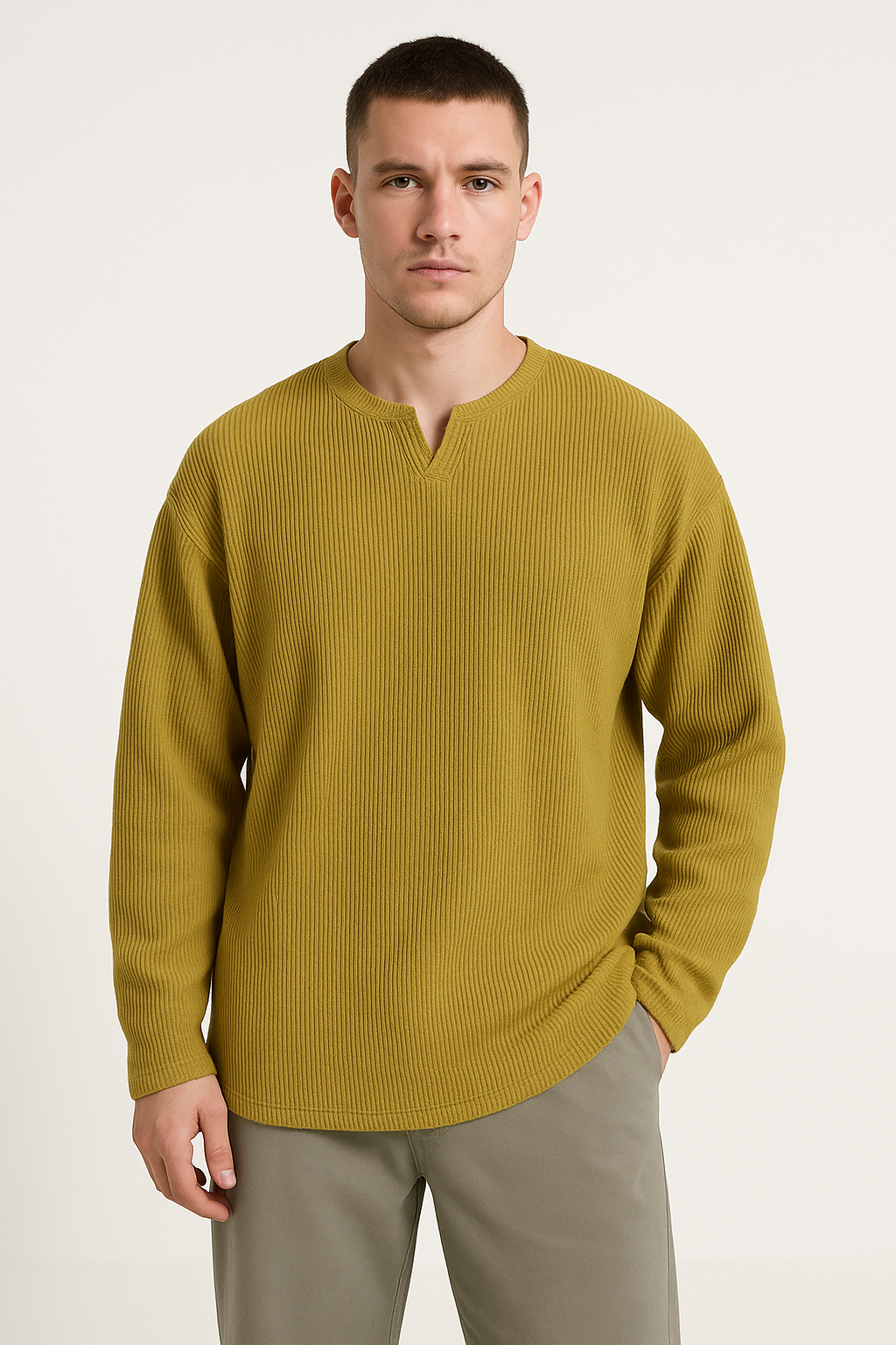 T-shirt manches longues homme – Maille côtelée – Coupe décontractée – Col en V