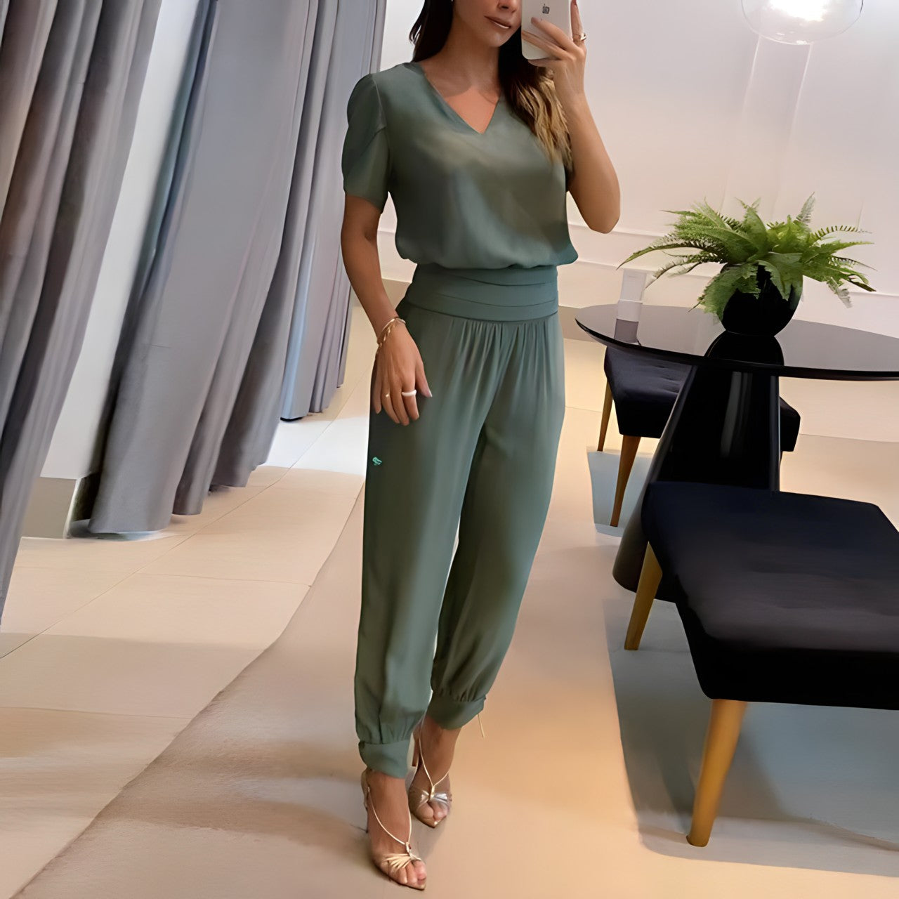 Blouse femme – Coupe décontractée – Tissu luxueux – Col en V – Manches bouffantes