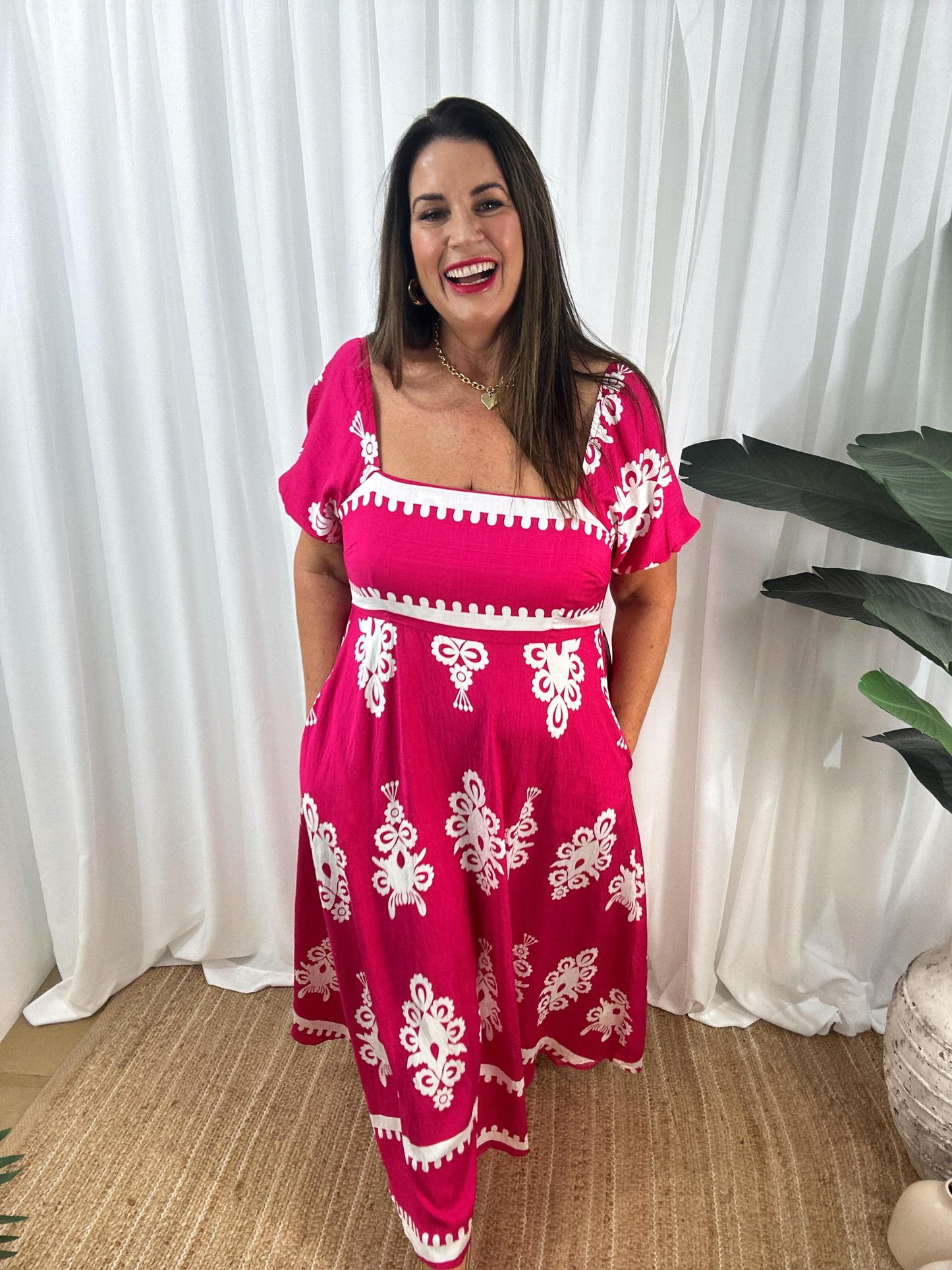 Robe Longue Femme - Épaules Dénudées - Manches Courtes Bouffantes - Fluide et Élégante