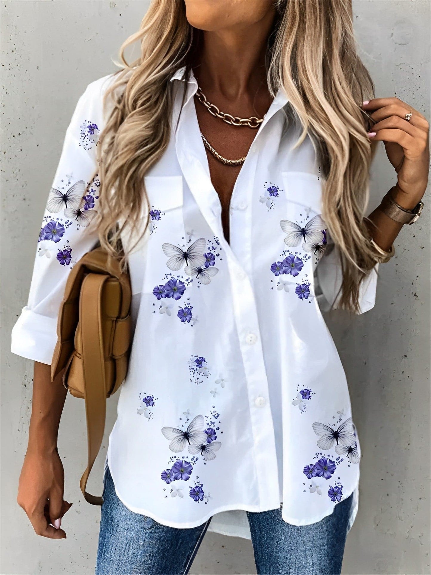 Iva - Blouses blanches de haute qualité avec de beaux motifs