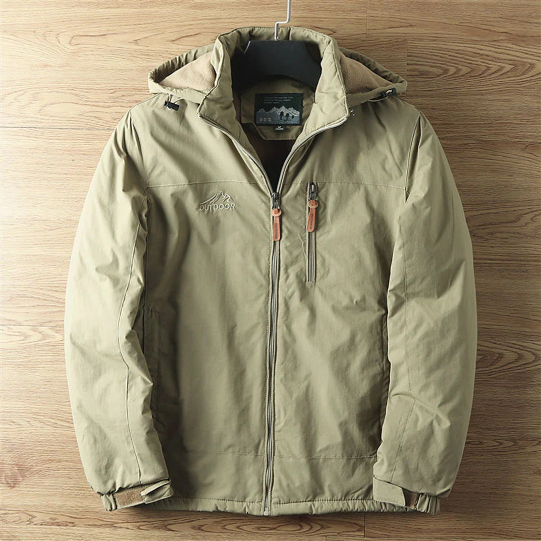 Veste homme outdoor – Coupe standard – Déperlante – Doublure polaire – Capuche – Poches zippées