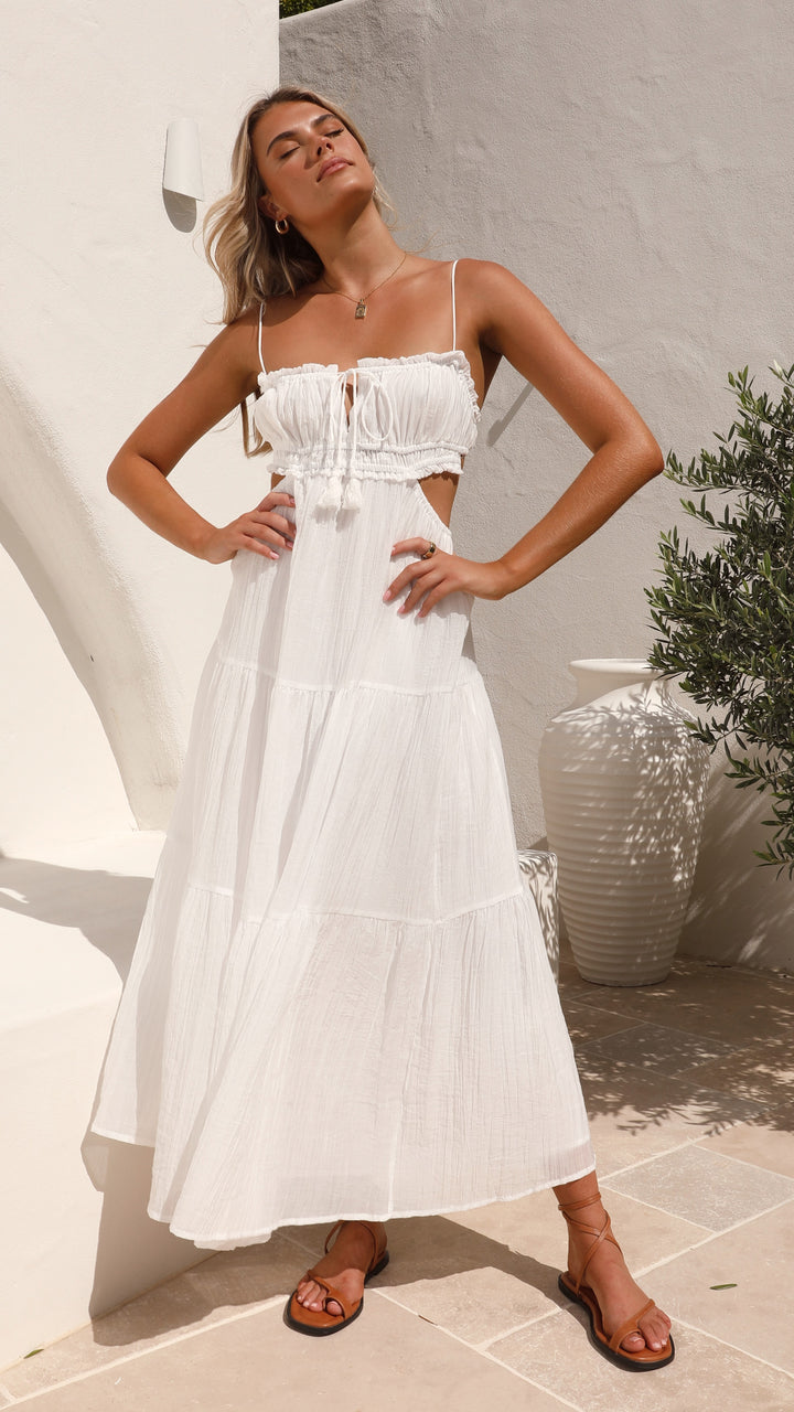 Robe Maxi Femme - Sans Manches - Bretelles Fines - Jupe Évasée - Détails Découpés