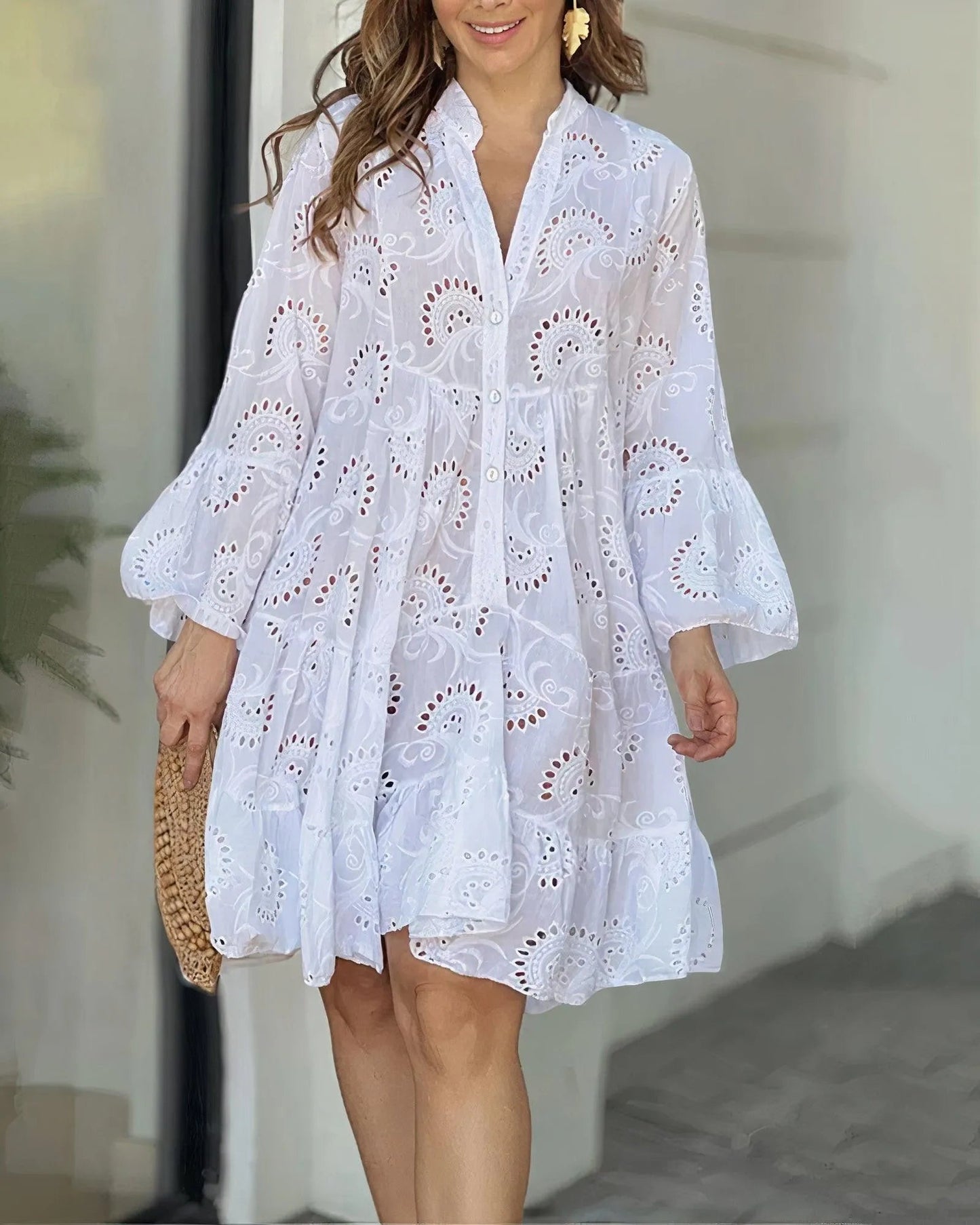 Robe Femme - Coupe Évasée - Détails Broderie Ajourée - Manches Trois-Quarts