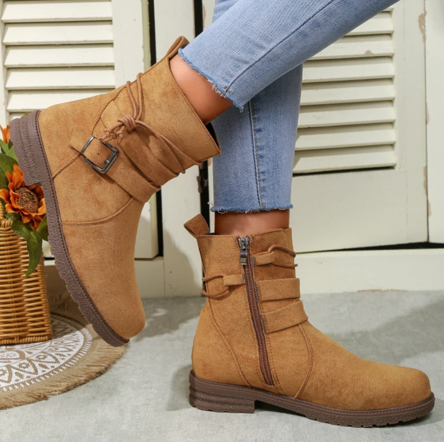 Bottes Femme - Suède Doux - Bout Rond - Fermeture Éclair - Sangle Décorative