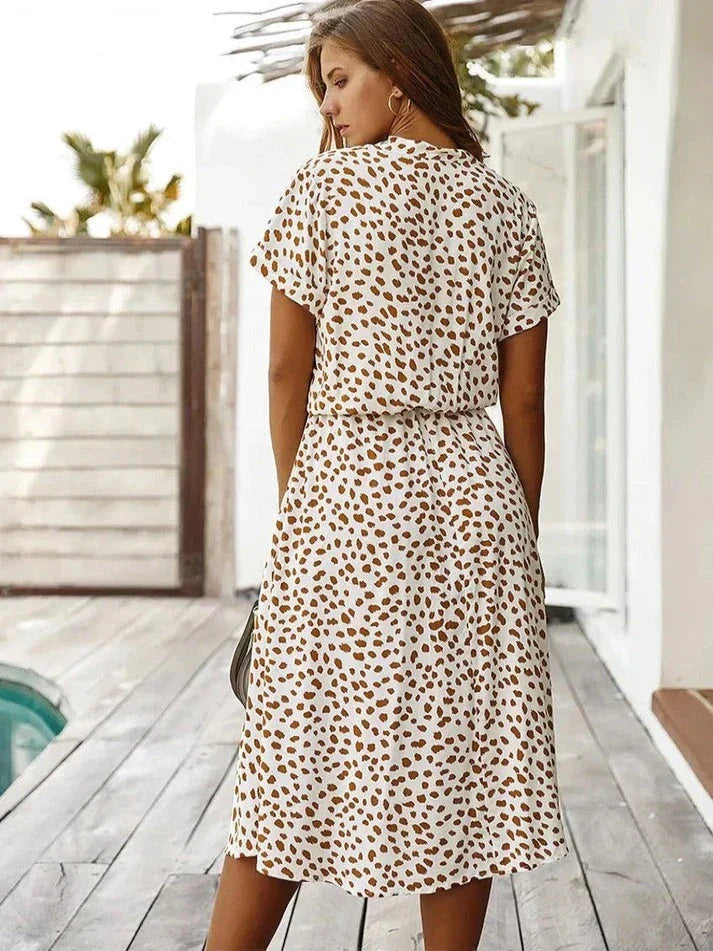 Robe midi femme – Coupe fluide – Tissu respirant – Taille ceinturée – Boutonnée