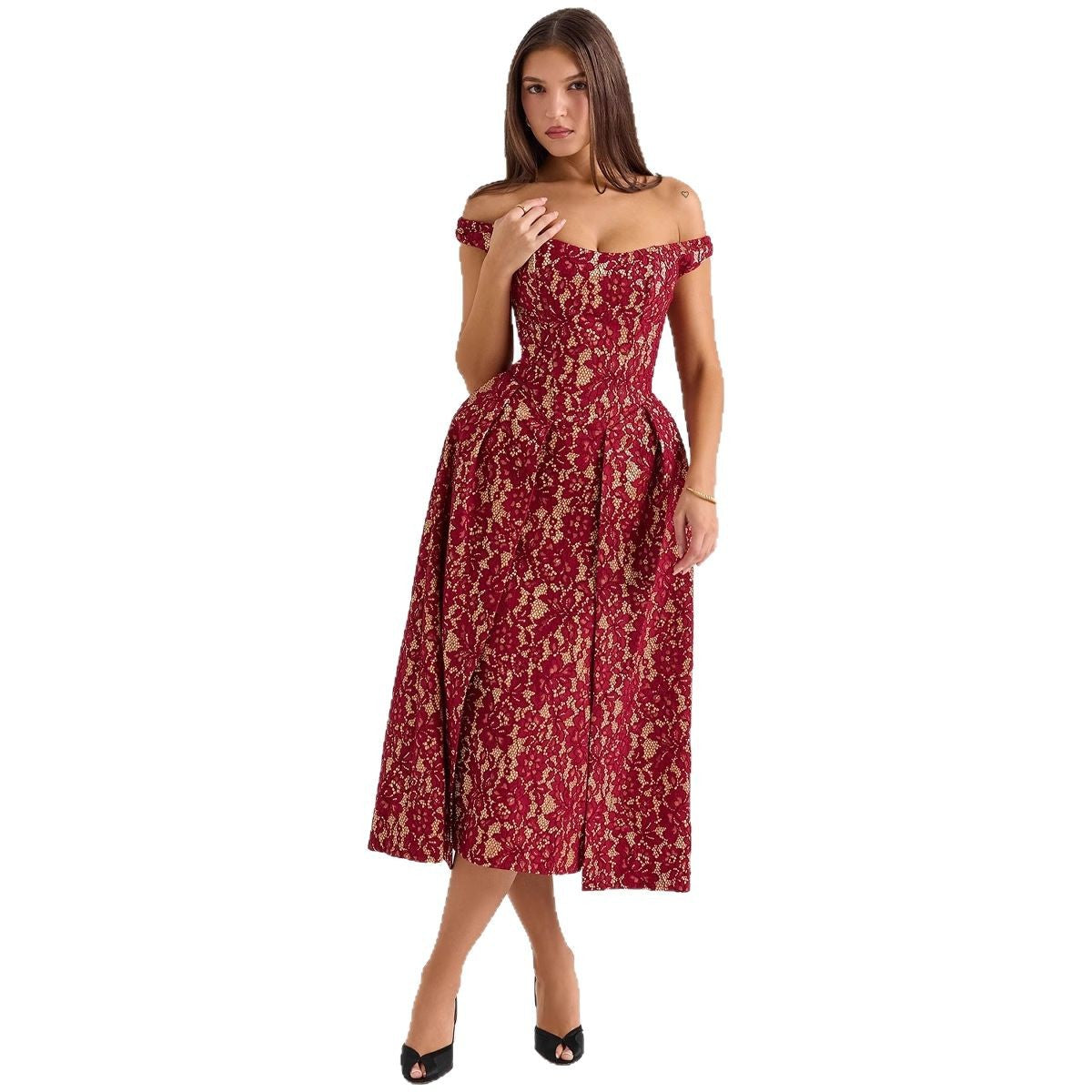 Robe femme épaules dénudées – Taille cintrée – Dentelle – Dos ouvert élégant