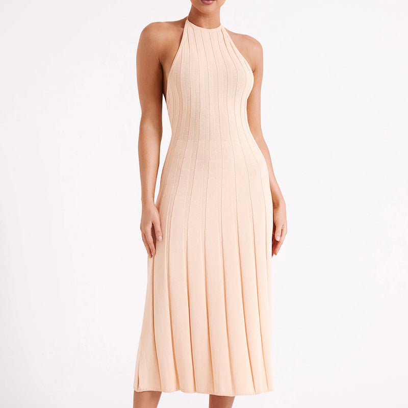 Robe midi femme – Maille côtelée – Coupe ajustée – Col halter – Jupe plissée