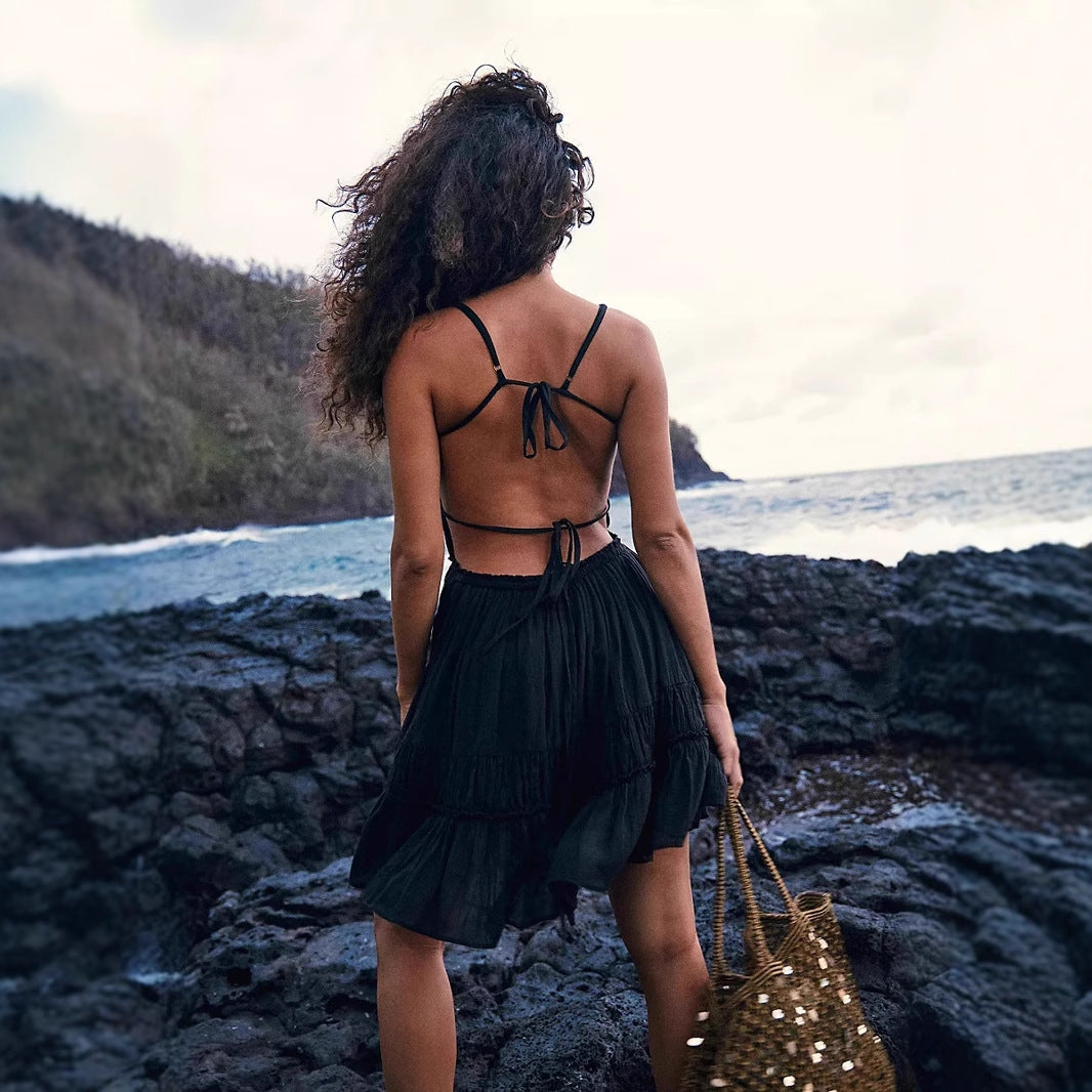 Robe Mini Femme – Bretelles Fines – Buste Smocké – Volants – Coupe Décontractée