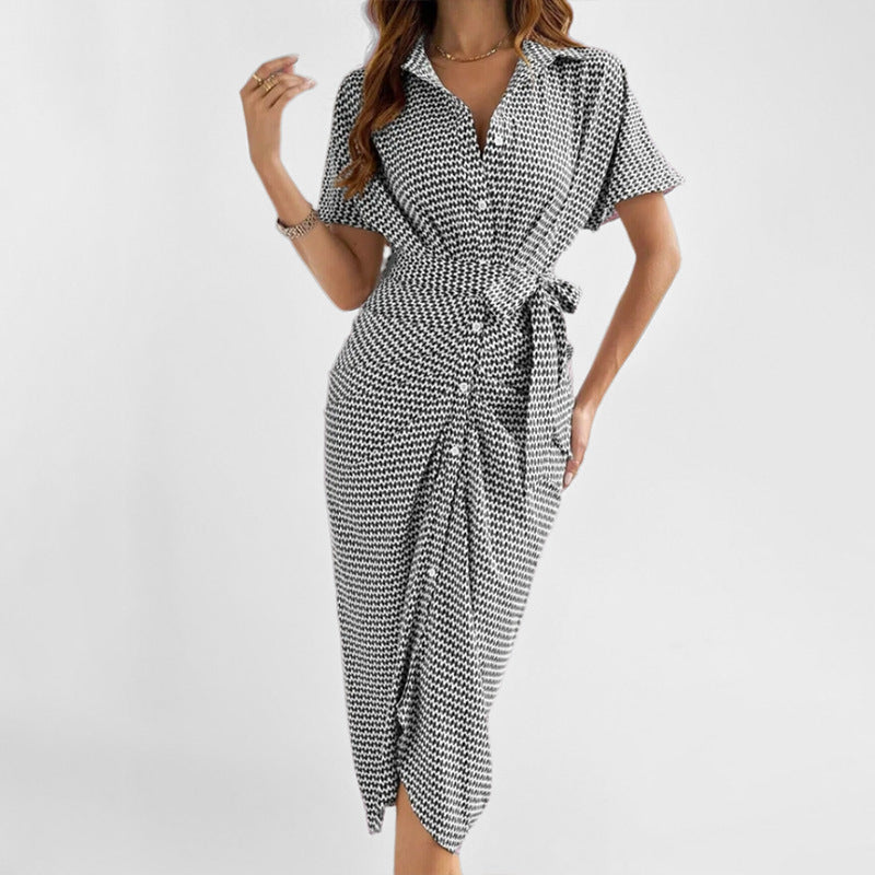 Robe portefeuille femme – Coupe midi – Manches courtes – Taille ceinturée – Col V