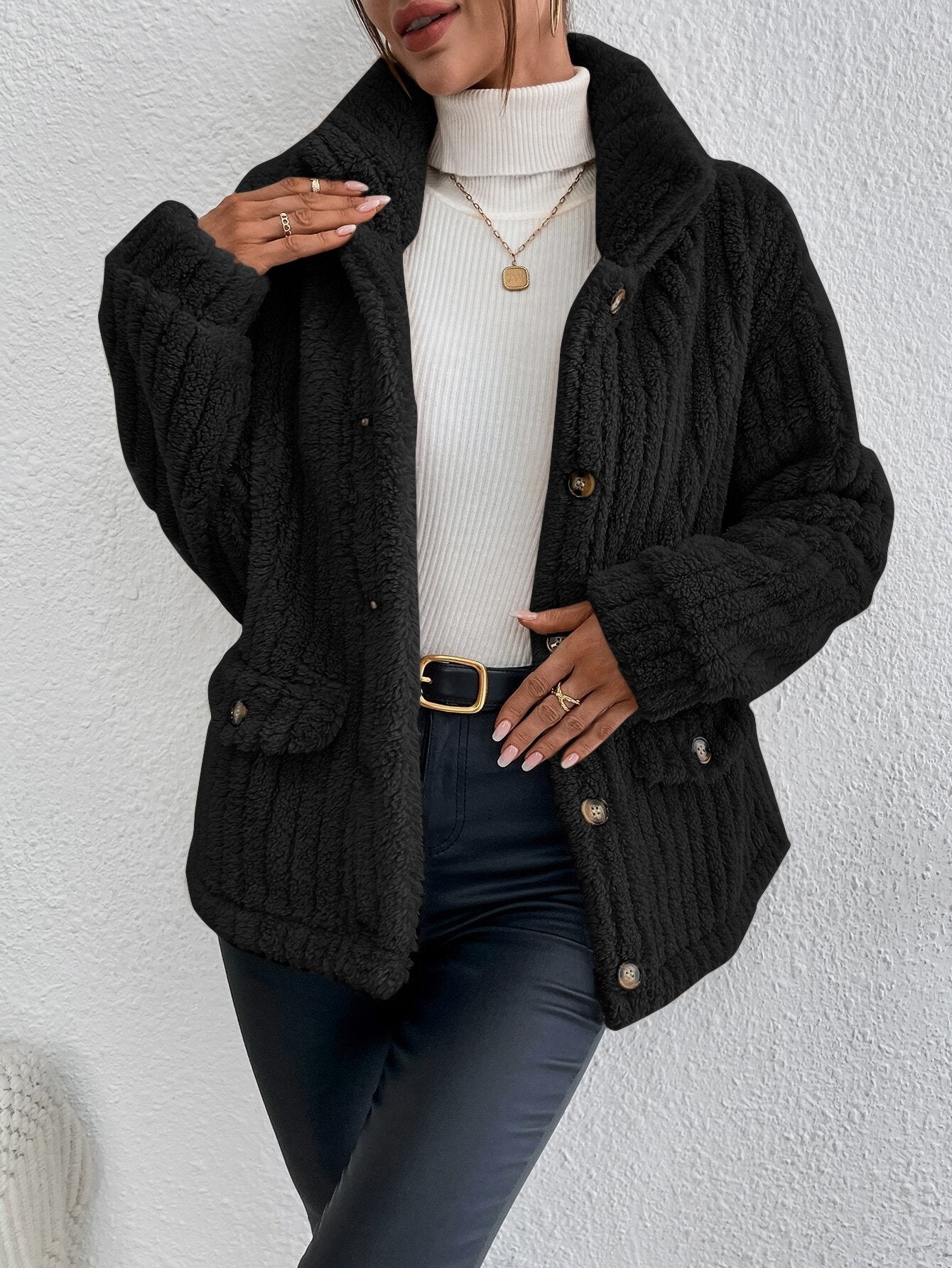 Veste femme – Coupe oversize – Velours double face – Boutonnée avec poches à rabat