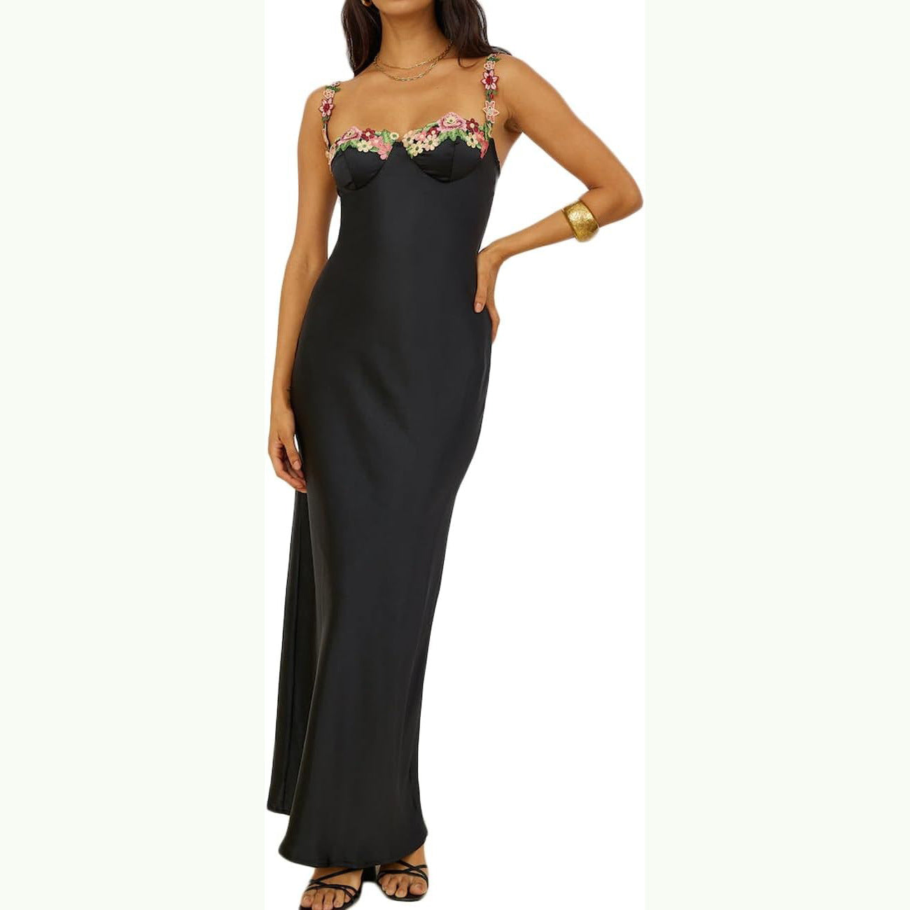 Robe longue femme – Satin lisse – Coupe ajustée – Décolleté cœur dentelle florale