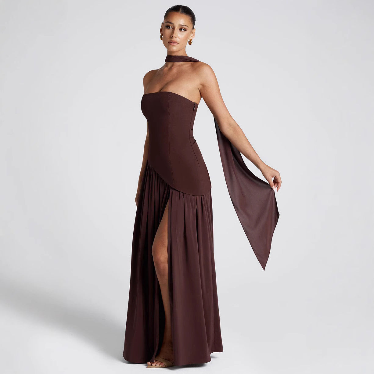Robe de soirée femme – Sans bretelles – Bustier asymétrique – Jupe fluide fendue