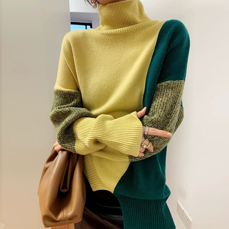 Pull femme – Coupe ample – Col montant – Maille douce – Détails côtelés