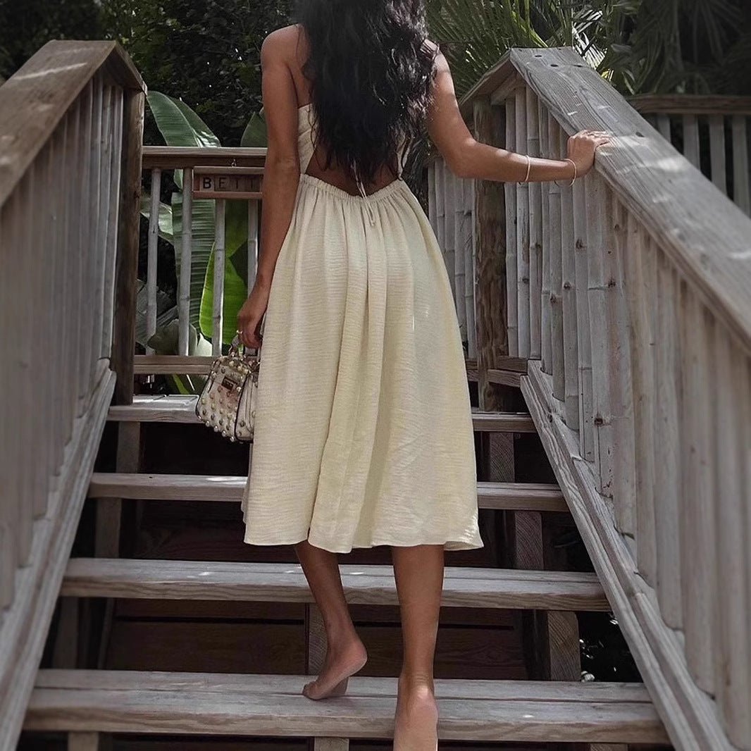 Robe midi femme – Bretelles fines – Décolleté en V – Fente haute – Détail ajouré