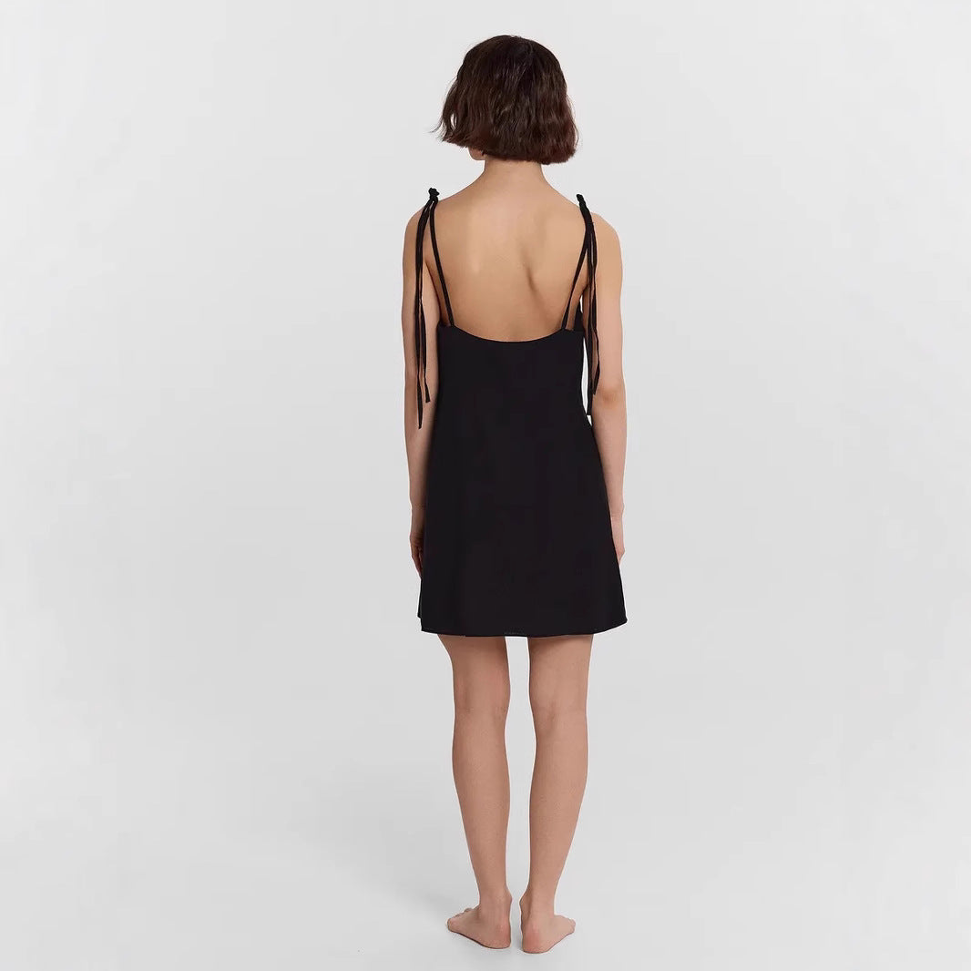 Robe nuisette femme – Satin lisse – Coupe ajustée – Mini – Fines bretelles nœud