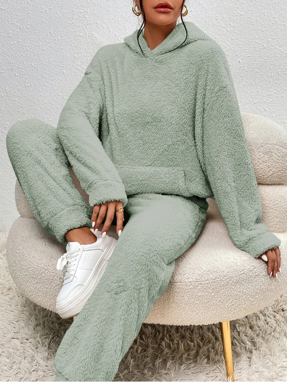 Ensemble femme deux pièces – Hoodie ample à capuche – Pantalon large – Tissu doux peluche
