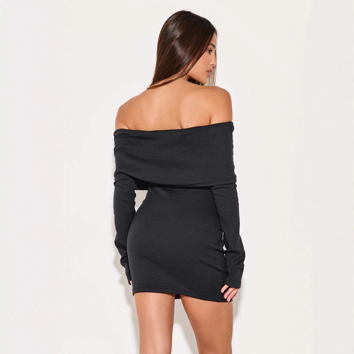 Robe mini femme – Épaules dénudées – Coupe slim – Maille côtelée – Manches longues