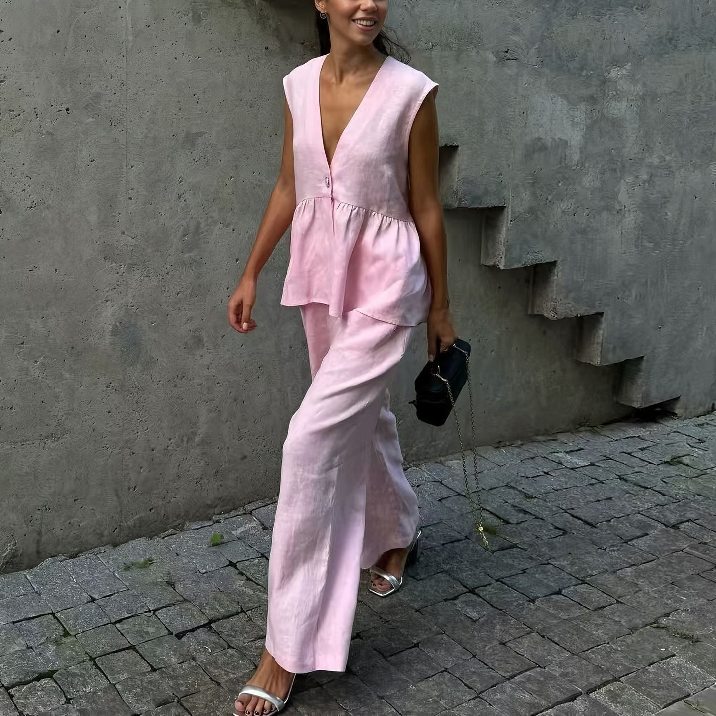 Ensemble deux pièces femme – Haut péplum sans manches col V – Pantalon fluide long