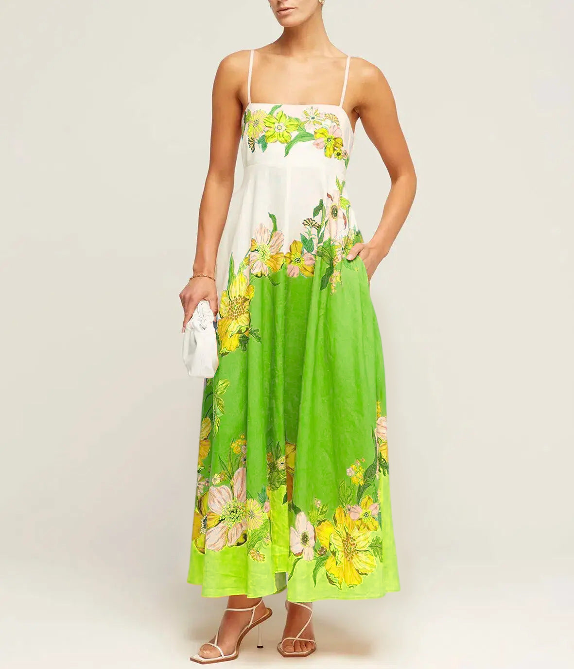 Robe midi femme – Bretelles fines – Corsage smocké – Coupe évasée fluide