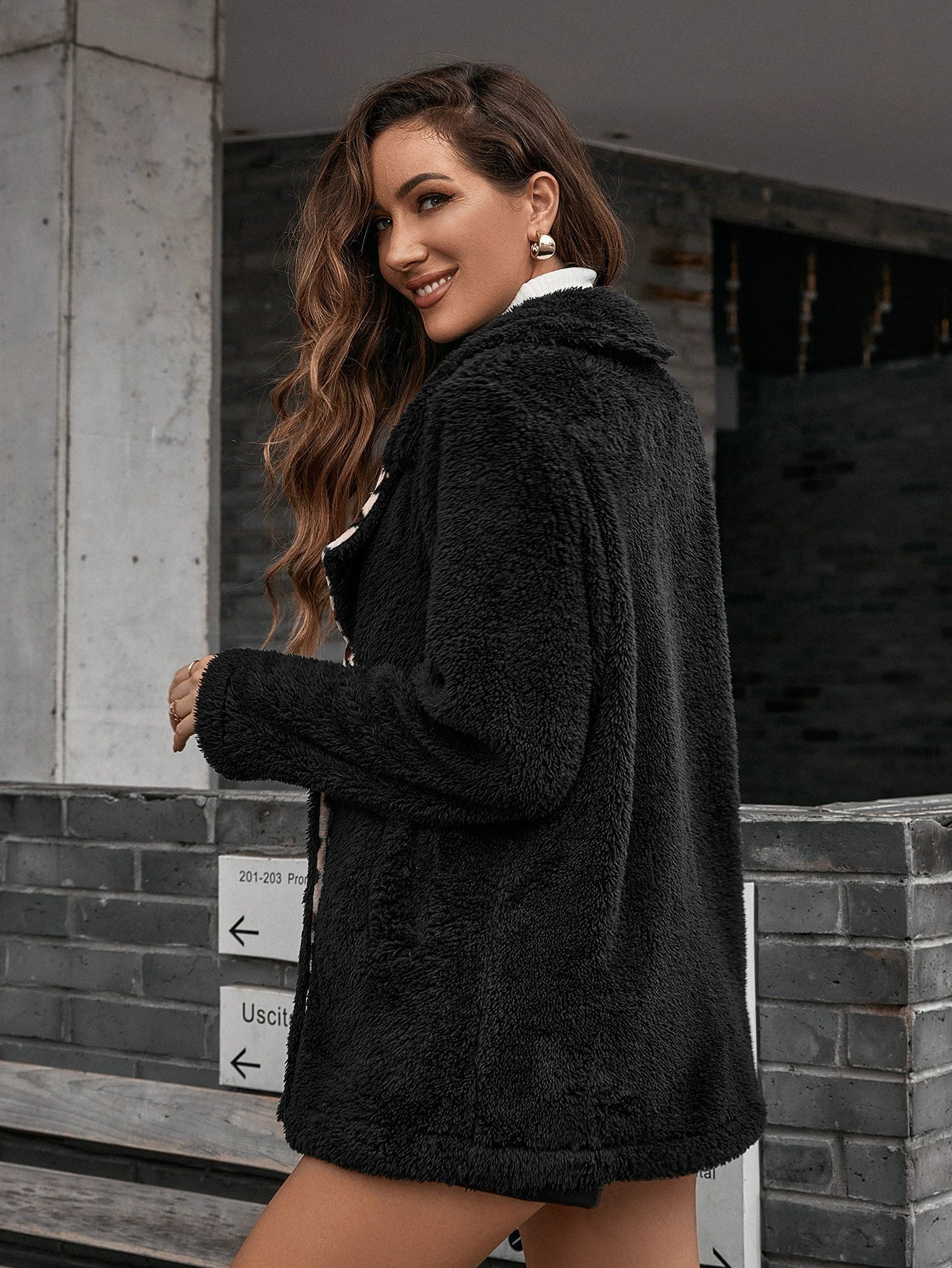 Veste coupe-vent femme – Coupe oversize – Effet fausse fourrure – Revers léopard