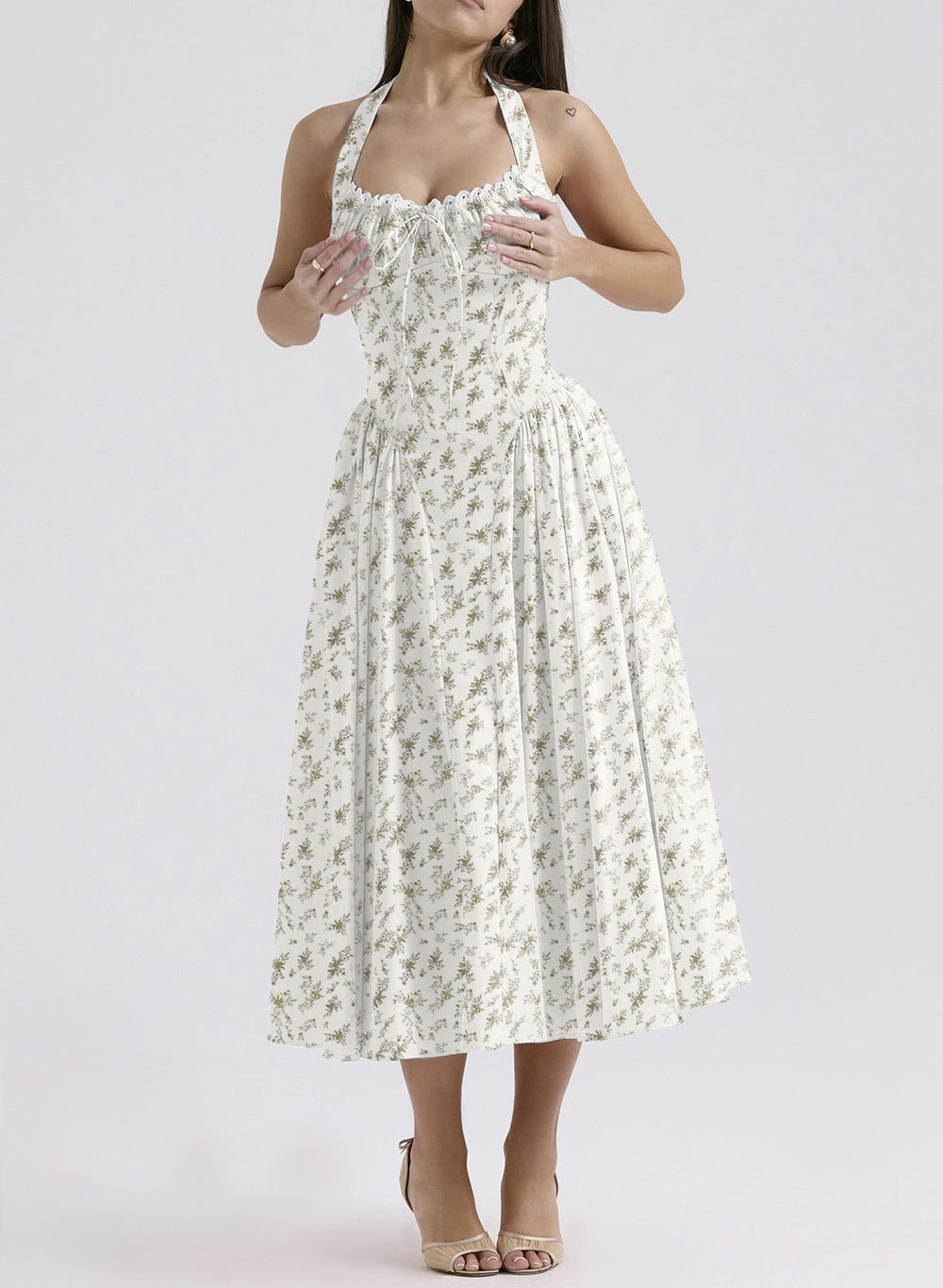 Robe femme à col halter – Coupe ajustée – Dos nu – Jupe midi évasée élégante